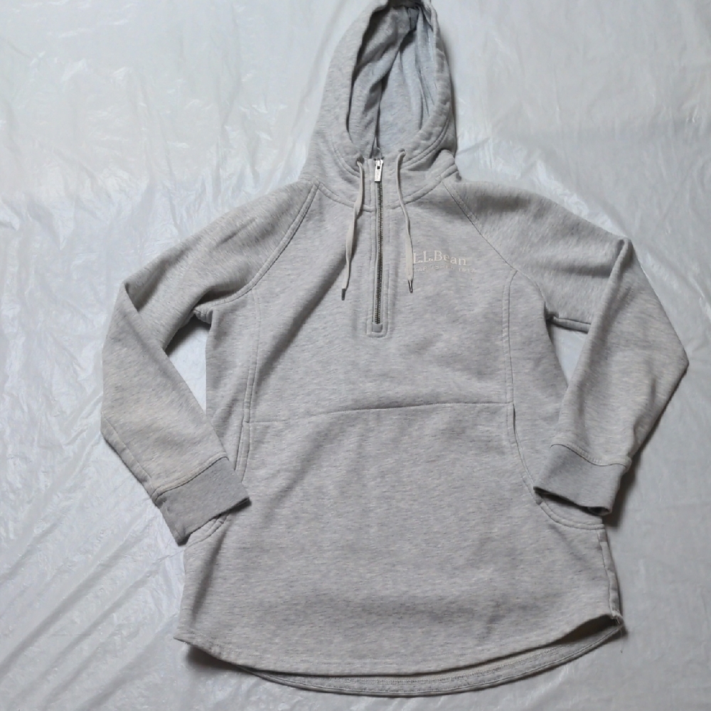 LL Bean Women's Weekend Sweatshirt Hoodie Tunic Light Gray Size XS Front Pocket